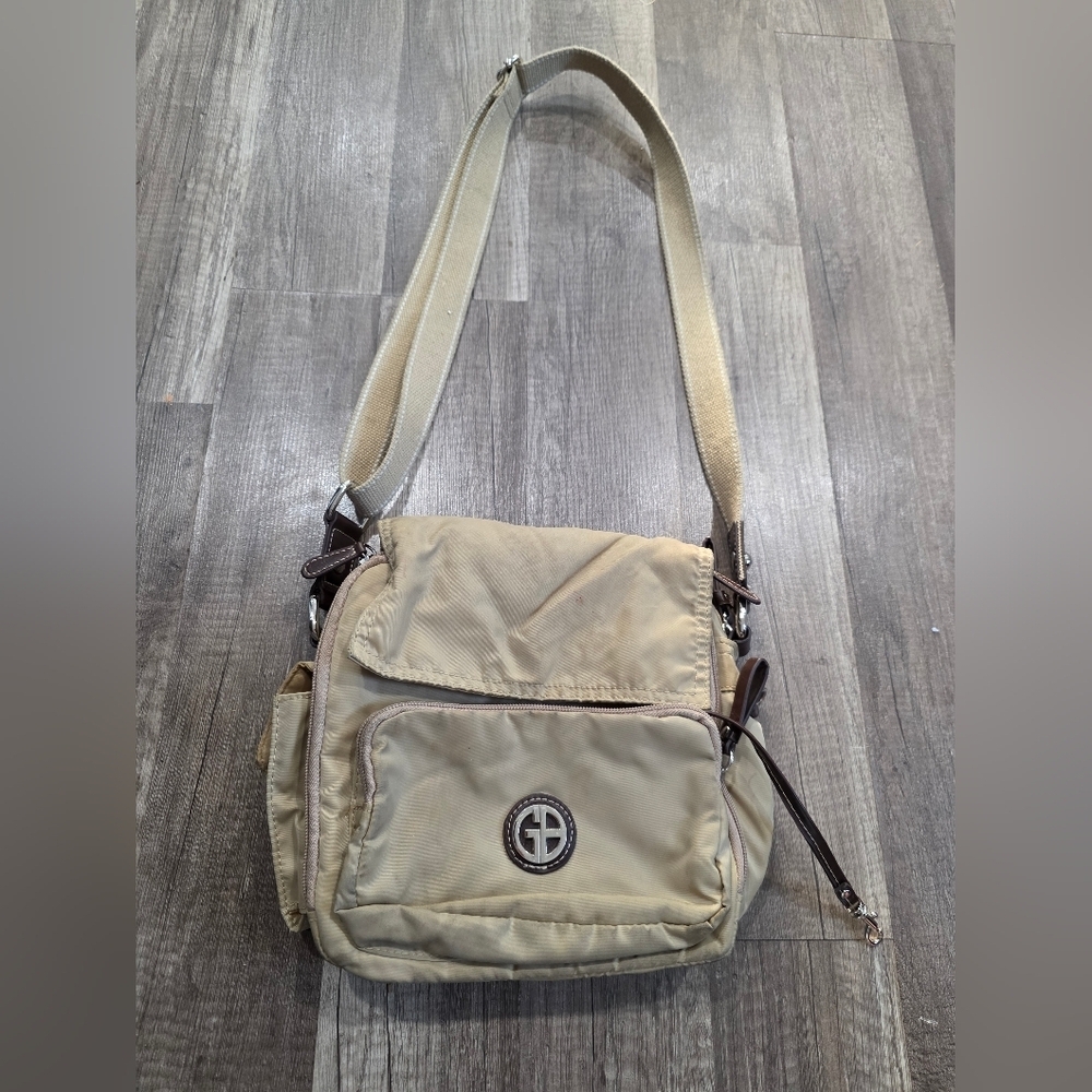 Giani Bernini Khaki Tan Nylon Crossbody Bag Sporty Y2k Travel Sling Backpack